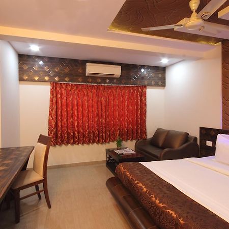 Hotel Railway Inn Thane Exterior photo